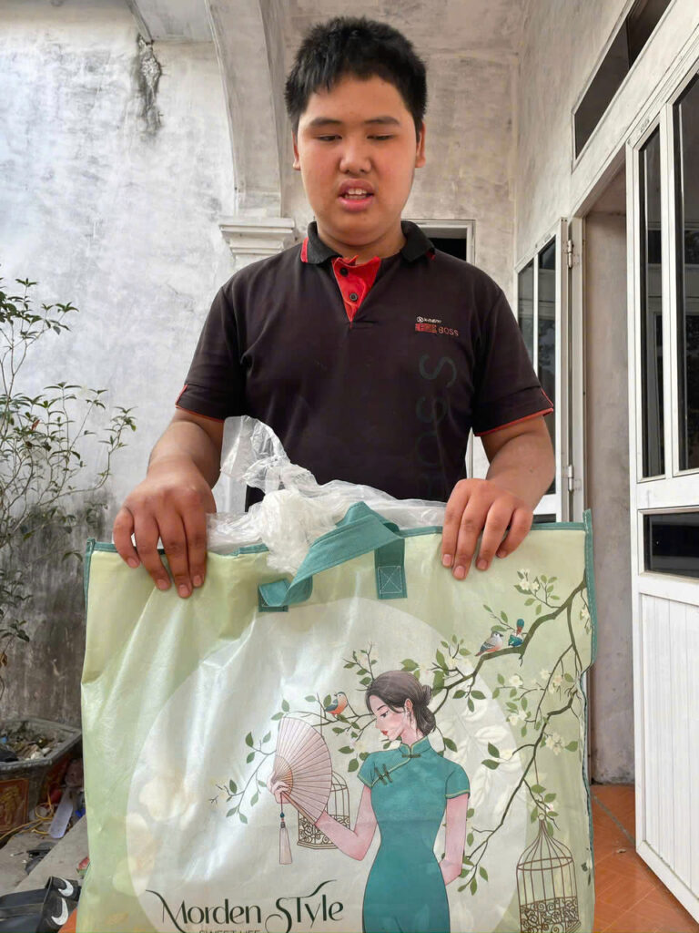 Hội từ thiện Hồng Ân