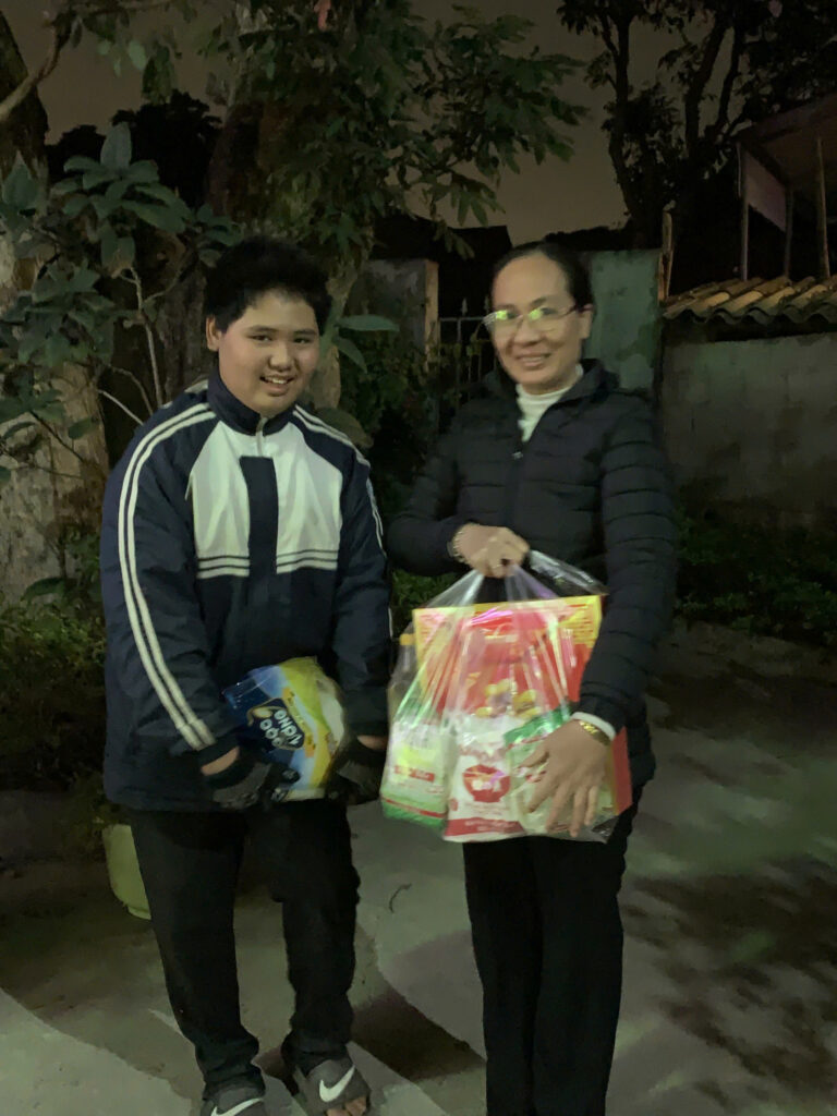 Hội từ thiện Hồng Ân