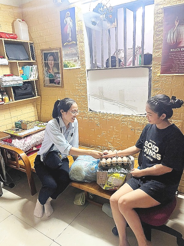 Hội từ thiện Hồng Ân